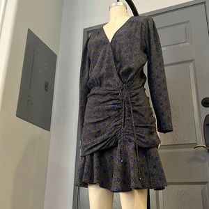 Sexy Veronica Beard dress size 4 black with polka dots